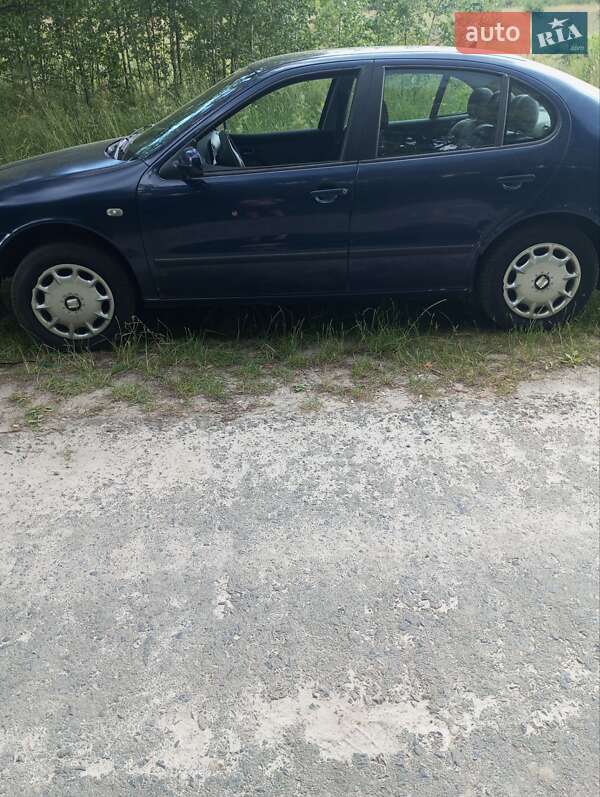 Седан SEAT Toledo 2000 в Дубровице фото 5 Седан SEAT Toledo 2000 в Дубровице