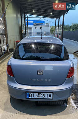Хэтчбек SEAT Toledo 2008 в 
