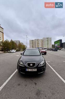 Хэтчбек SEAT Toledo 2006 в Киеве