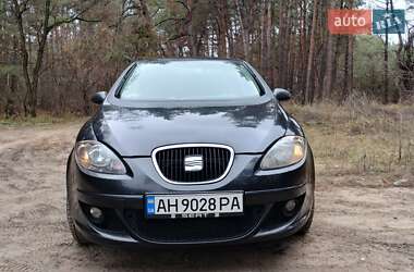 Хэтчбек SEAT Toledo 2008 в 