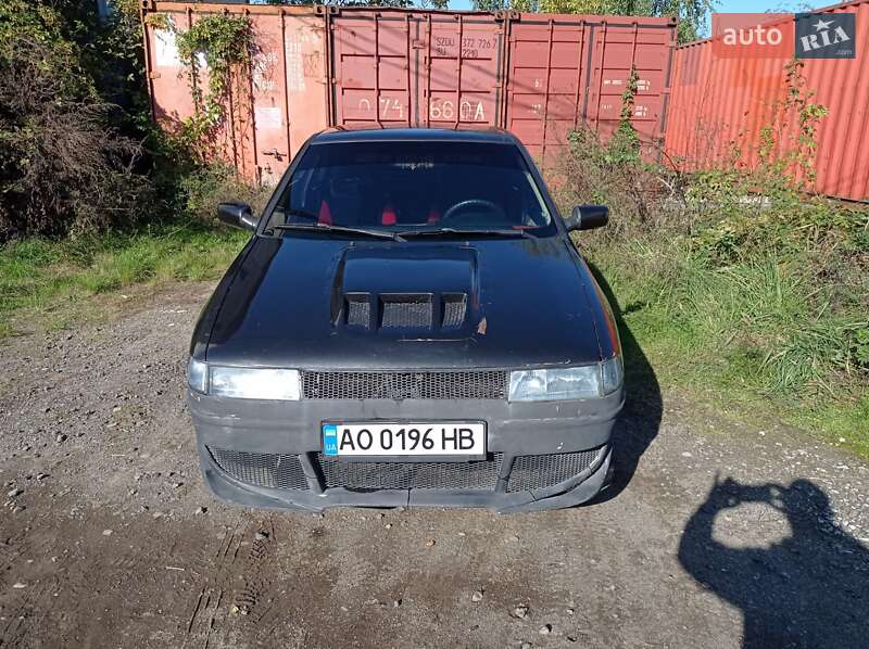 Седан SEAT Toledo 1992 в Ужгороде