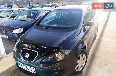 Хэтчбек SEAT Toledo 2006 в 