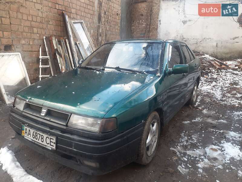 Седан SEAT Toledo 1992 в Києві