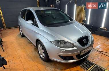 Хэтчбек SEAT Toledo 2008 в Киеве