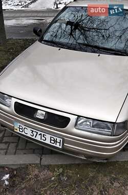 Седан SEAT Toledo 1994 в Львові