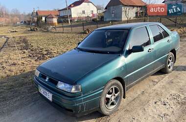 Седан SEAT Toledo 1992 в 