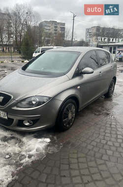 Хэтчбек SEAT Toledo 2005 в Червонограде