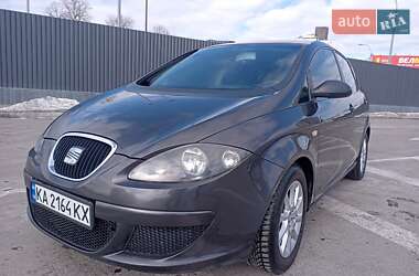 Хетчбек SEAT Toledo 2008 в Києві