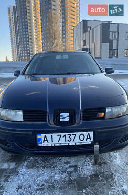 Седан SEAT Toledo 2000 в Києві