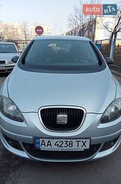 Хэтчбек SEAT Toledo 2008 в 