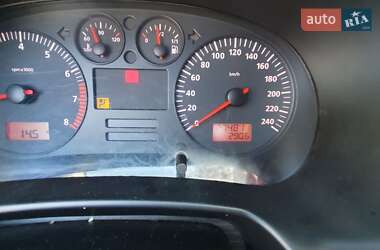 Седан SEAT Toledo 2003 в 