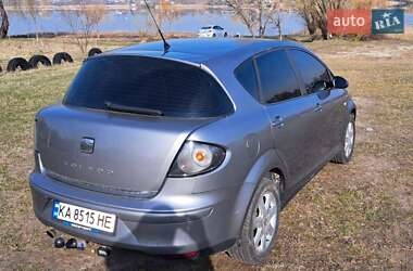 Хэтчбек SEAT Toledo 2006 в 
