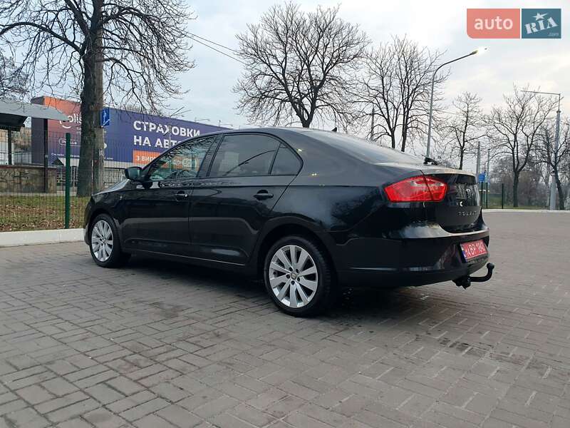 Лифтбек SEAT Toledo 2013 в Киеве