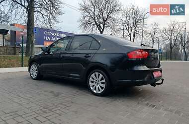 Ліфтбек SEAT Toledo 2013 в 