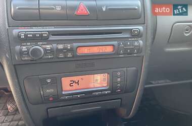 Седан SEAT Toledo 2000 в 