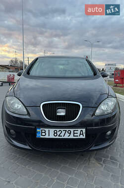 Хэтчбек SEAT Toledo 2006 в 