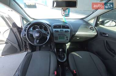 Хэтчбек SEAT Toledo 2007 в 