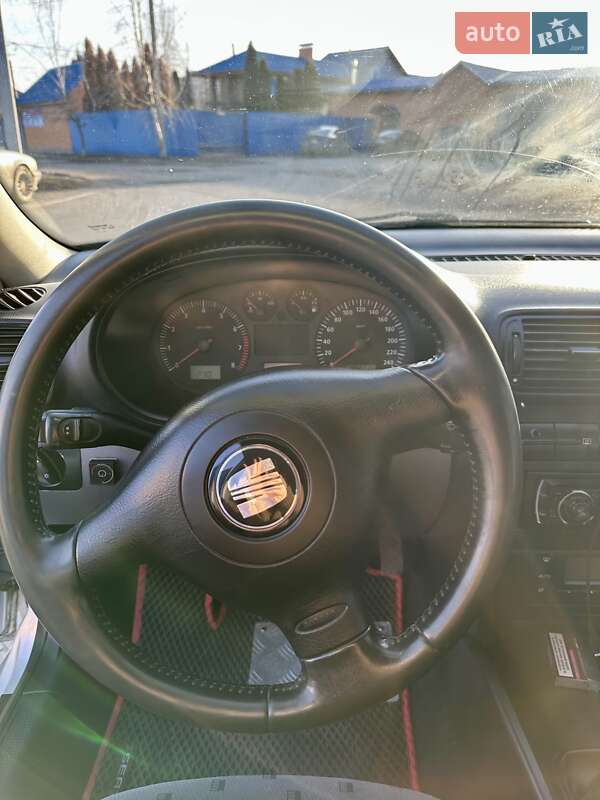 Седан SEAT Toledo 2001 в Ніжині