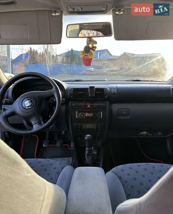 Седан SEAT Toledo 2001 в Ніжині