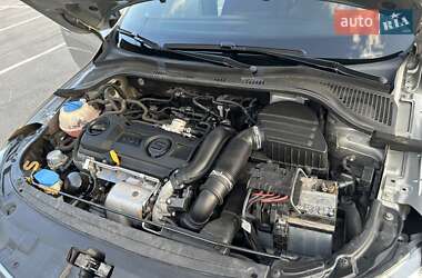 Лифтбек SEAT Toledo 2014 в 