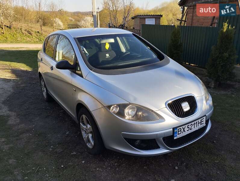 Хетчбек SEAT Toledo 2005 в Хмельницькому фото 10 Хетчбек SEAT Toledo 2005 в Хмельницькому