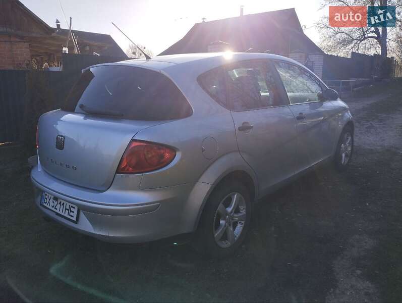 Хетчбек SEAT Toledo 2005 в Хмельницькому фото 12 Хетчбек SEAT Toledo 2005 в Хмельницькому