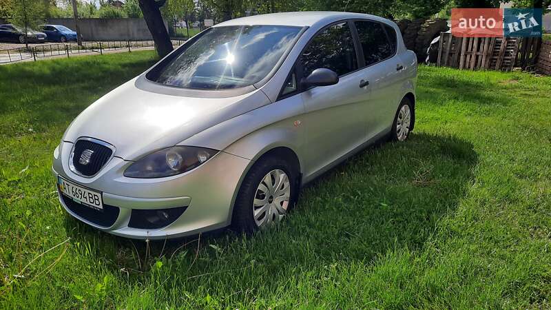 Хетчбек SEAT Toledo 2008 в 