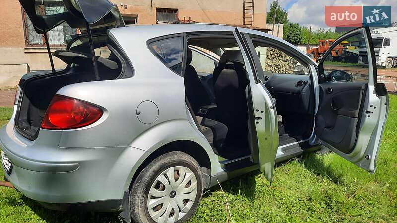 Хэтчбек SEAT Toledo 2008 в Калуше