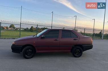 Седан SEAT Toledo 1991 в 