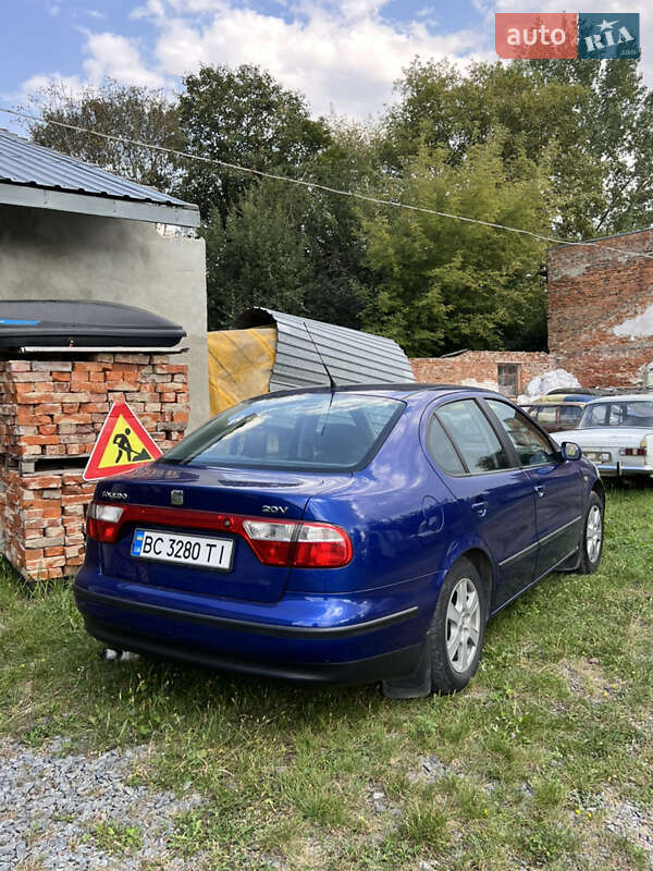 Седан SEAT Toledo 1999 в Львове