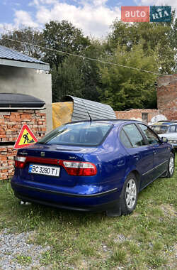 Седан SEAT Toledo 1999 в 