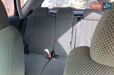 Хэтчбек SEAT Toledo 2006 в 