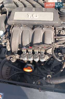 Хэтчбек SEAT Toledo 2006 в 