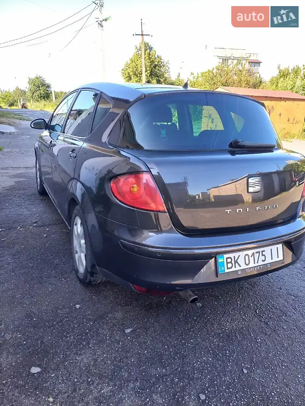 SEAT Toledo