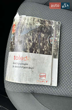 Хэтчбек SEAT Toledo 2005 в 