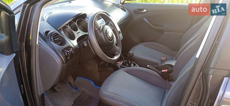 Хетчбек SEAT Toledo 2007 в Житомирі