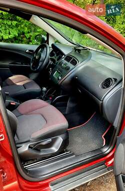 Хэтчбек SEAT Toledo 2008 в 