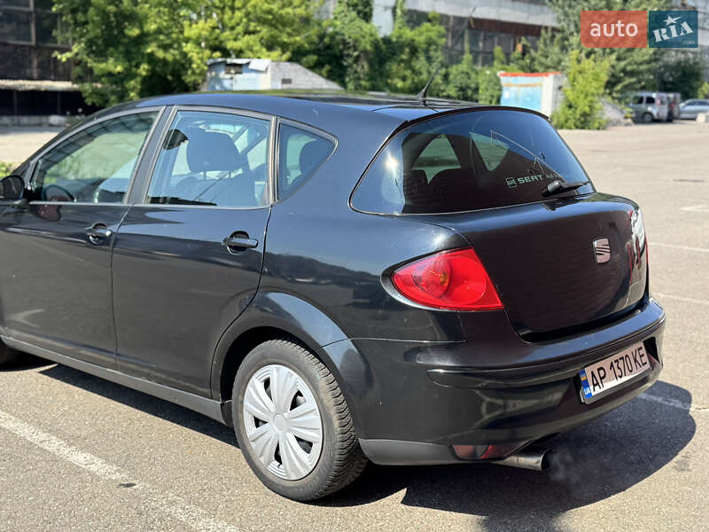 Хэтчбек SEAT Toledo 2008 в Киеве