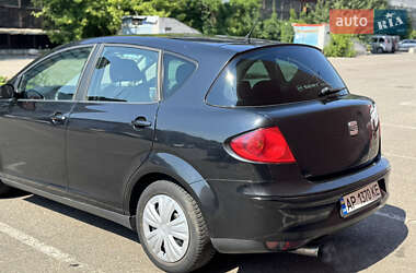 Хэтчбек SEAT Toledo 2008 в 