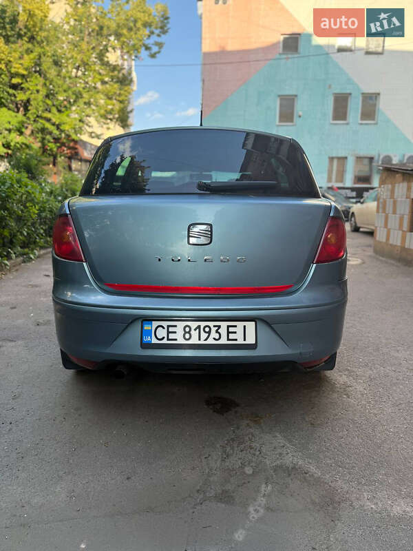 Хэтчбек SEAT Toledo 2005 в Ровно
