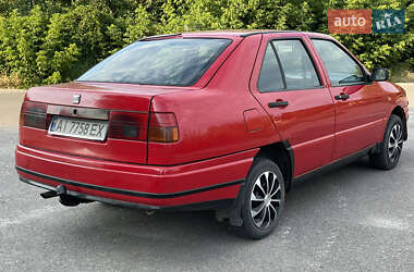 Седан SEAT Toledo 1995 в 