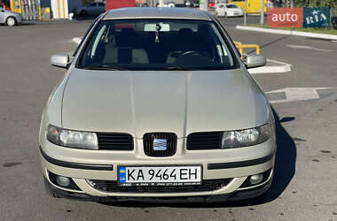 Седан SEAT Toledo 2003 в 