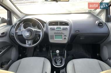 Хетчбек SEAT Toledo 2005 в 