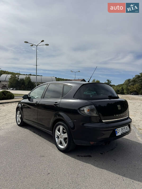 Хэтчбек SEAT Toledo 2006 в Днепре