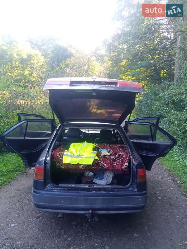 Седан SEAT Toledo 1993 в Львове