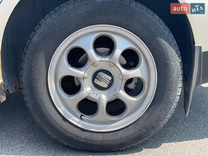 Седан SEAT Toledo 2003 в Стрые фото 6 Седан SEAT Toledo 2003 в Стрые
