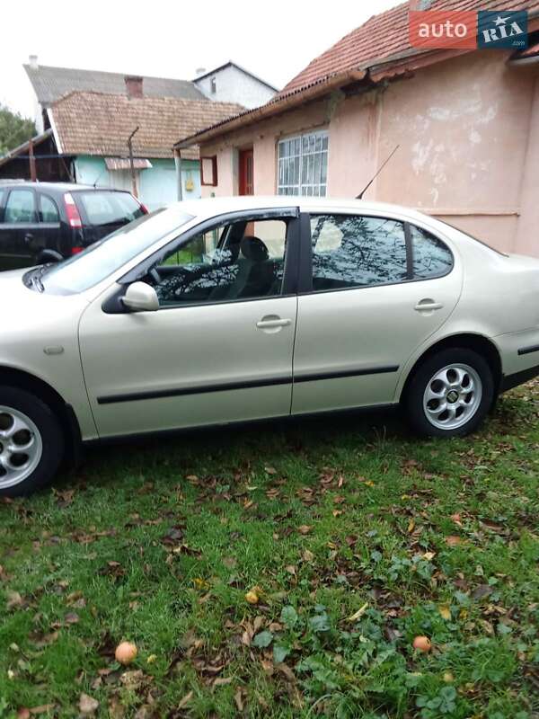 Седан SEAT Toledo 2003 в Стрые фото 19 Седан SEAT Toledo 2003 в Стрые