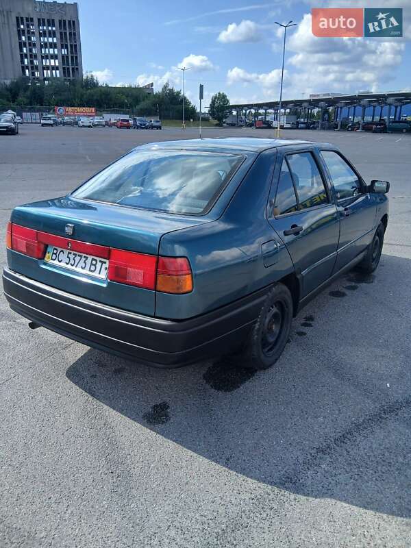 Седан SEAT Toledo 1992 в Львове