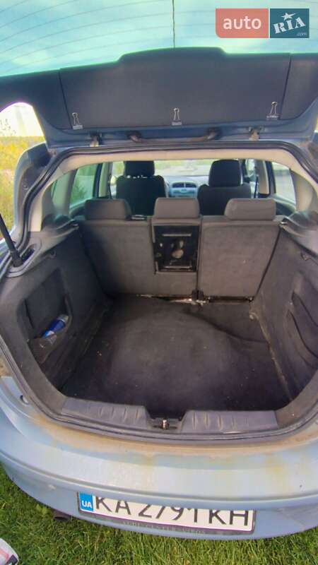 Хэтчбек SEAT Toledo 2008 в Ирпене