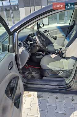 Хетчбек SEAT Toledo 2006 в 